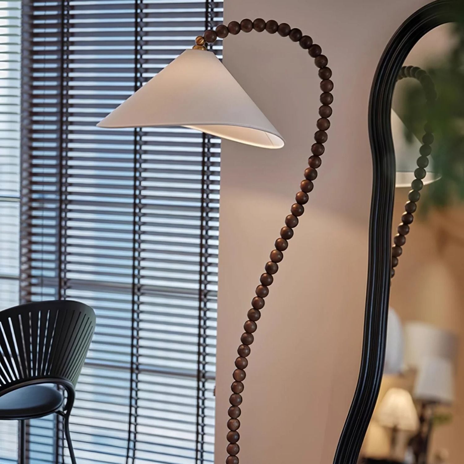 Ballsan Floor Lamp