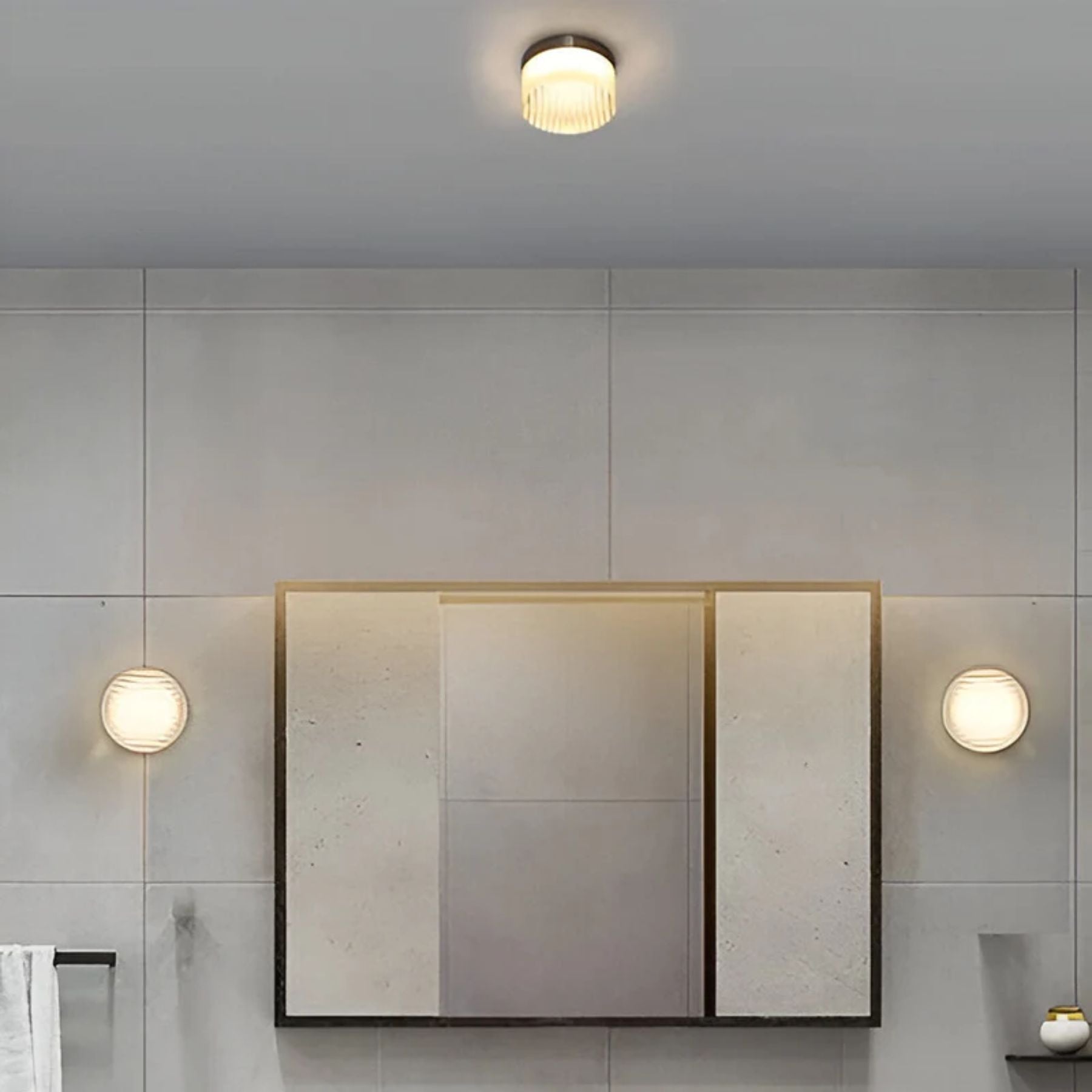Ambrelo Wall Lamp