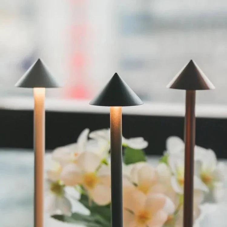 Lampa stołowa Arezo Pilar