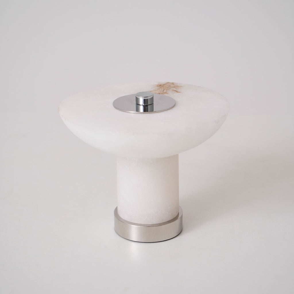 Lampa stołowa Aesmoze Alabaster