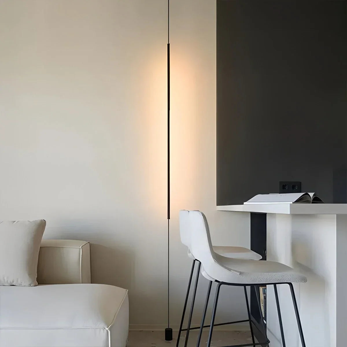 Belzon Floor to Ceiling Lamp