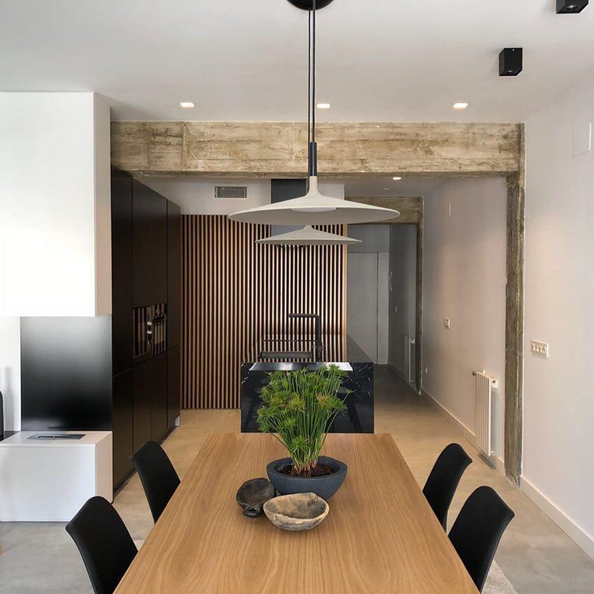 Alomb Metal Pendant Lamp