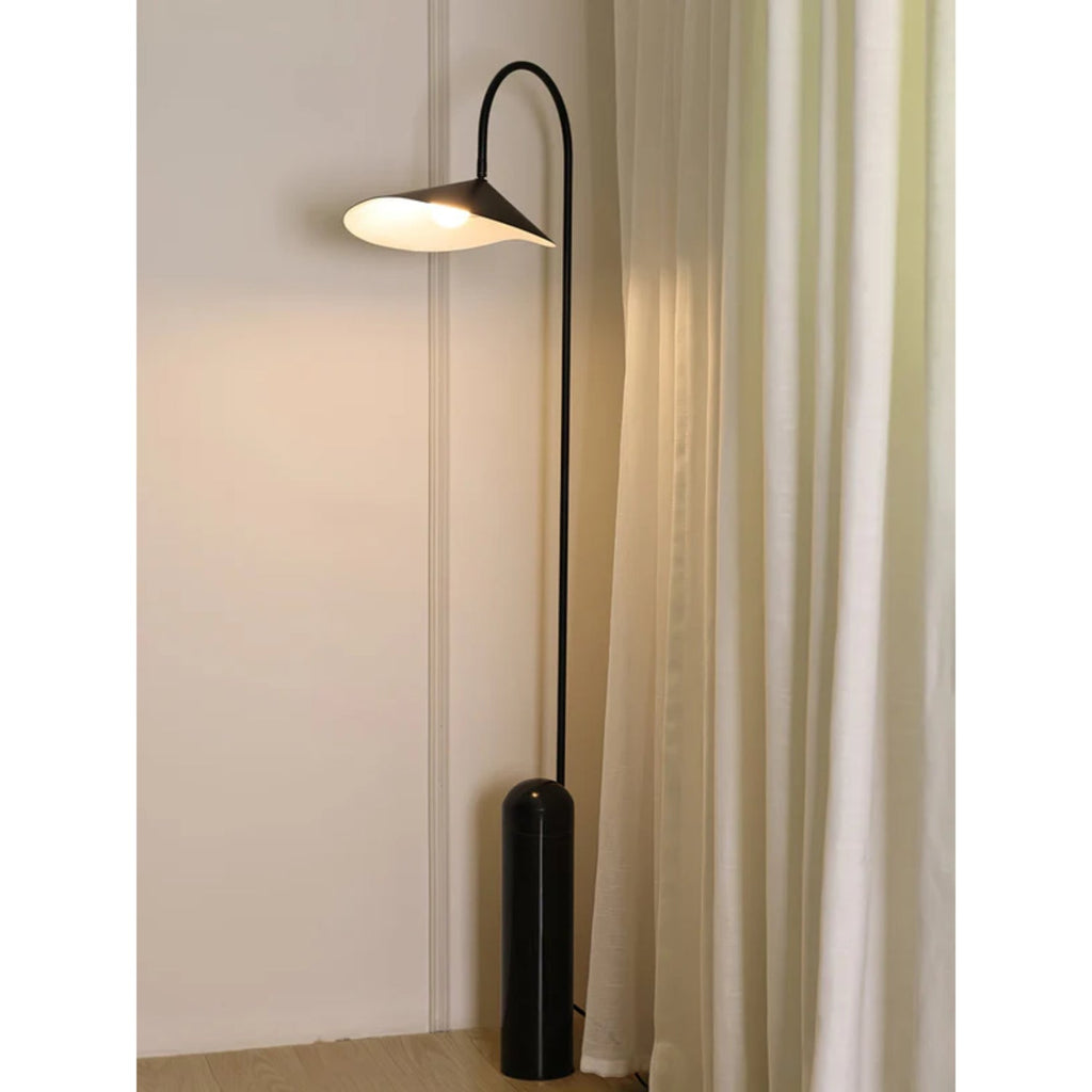 Lampadaire Arumce