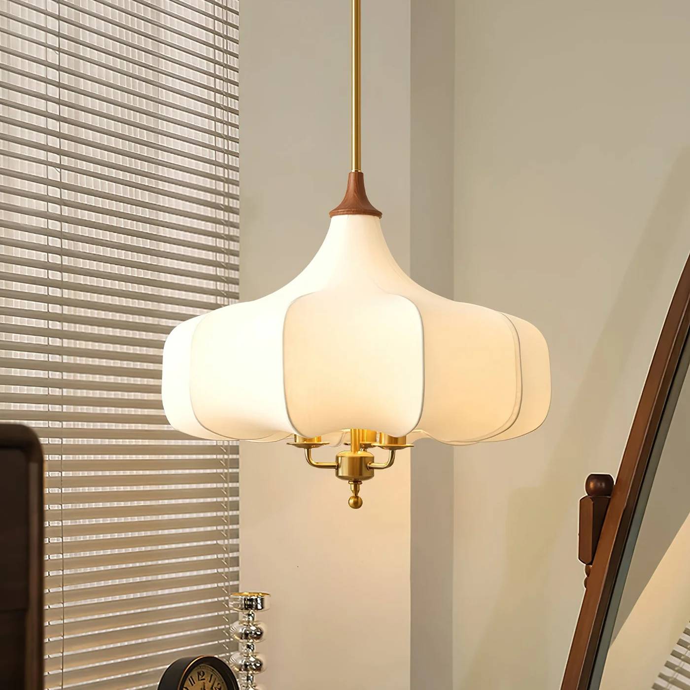 Lampa wisząca Aremova