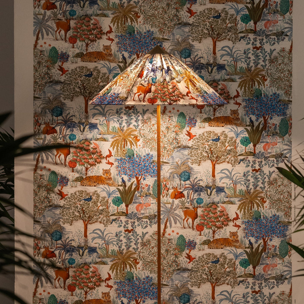 Lampa podłogowa Amora