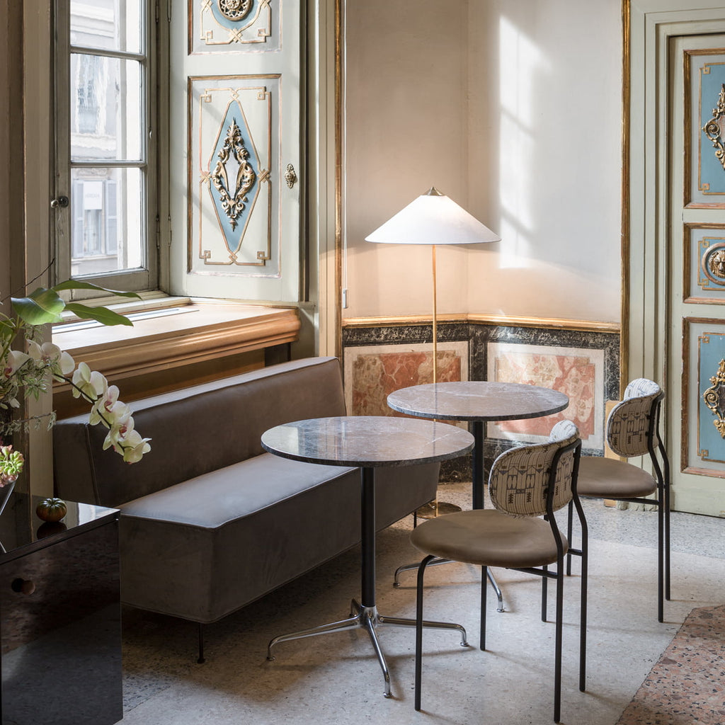 Lampa podłogowa Amora