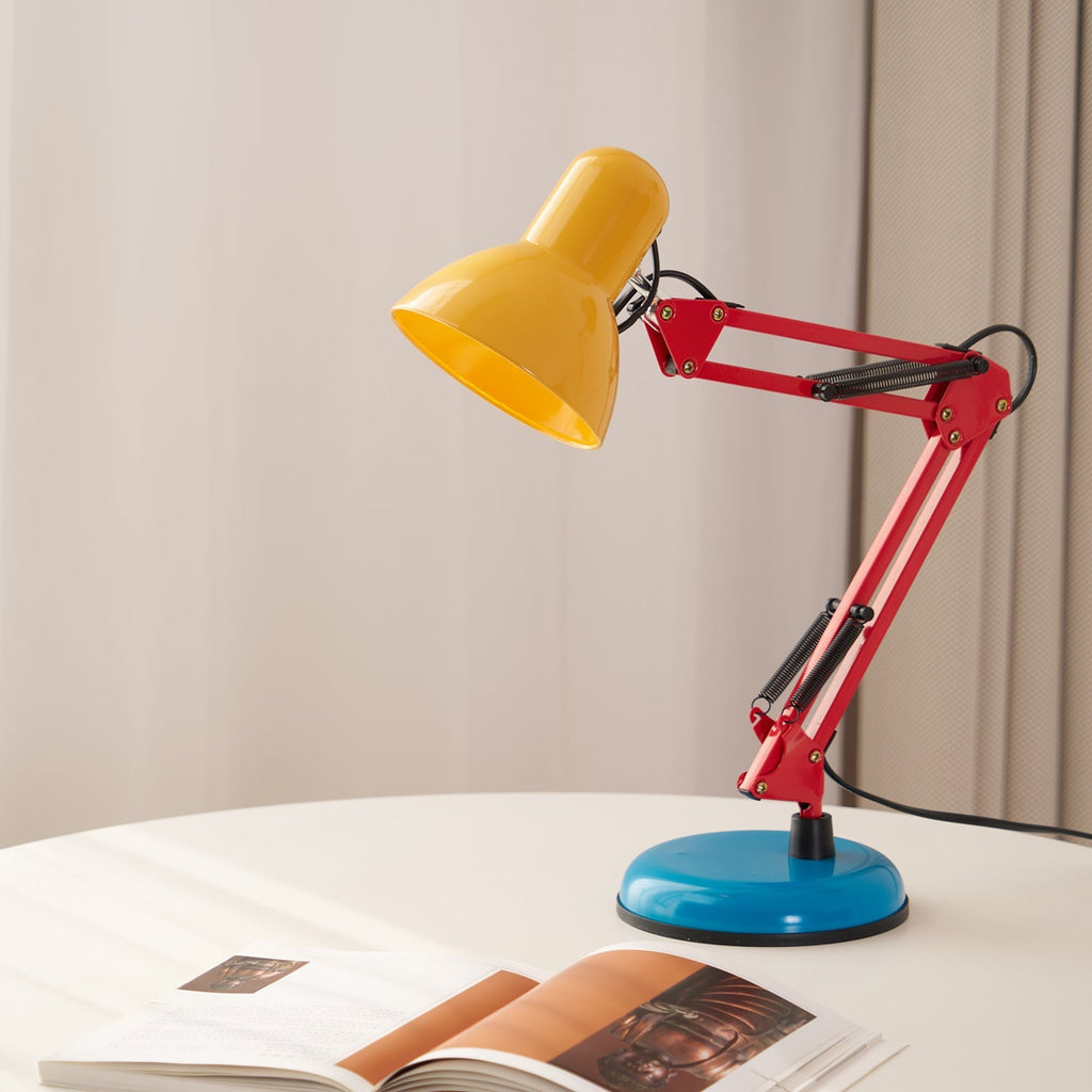 Avesso Table Lamp