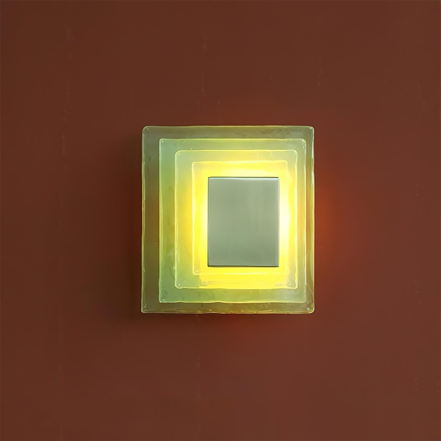 Belivva Layered Wall Lamp