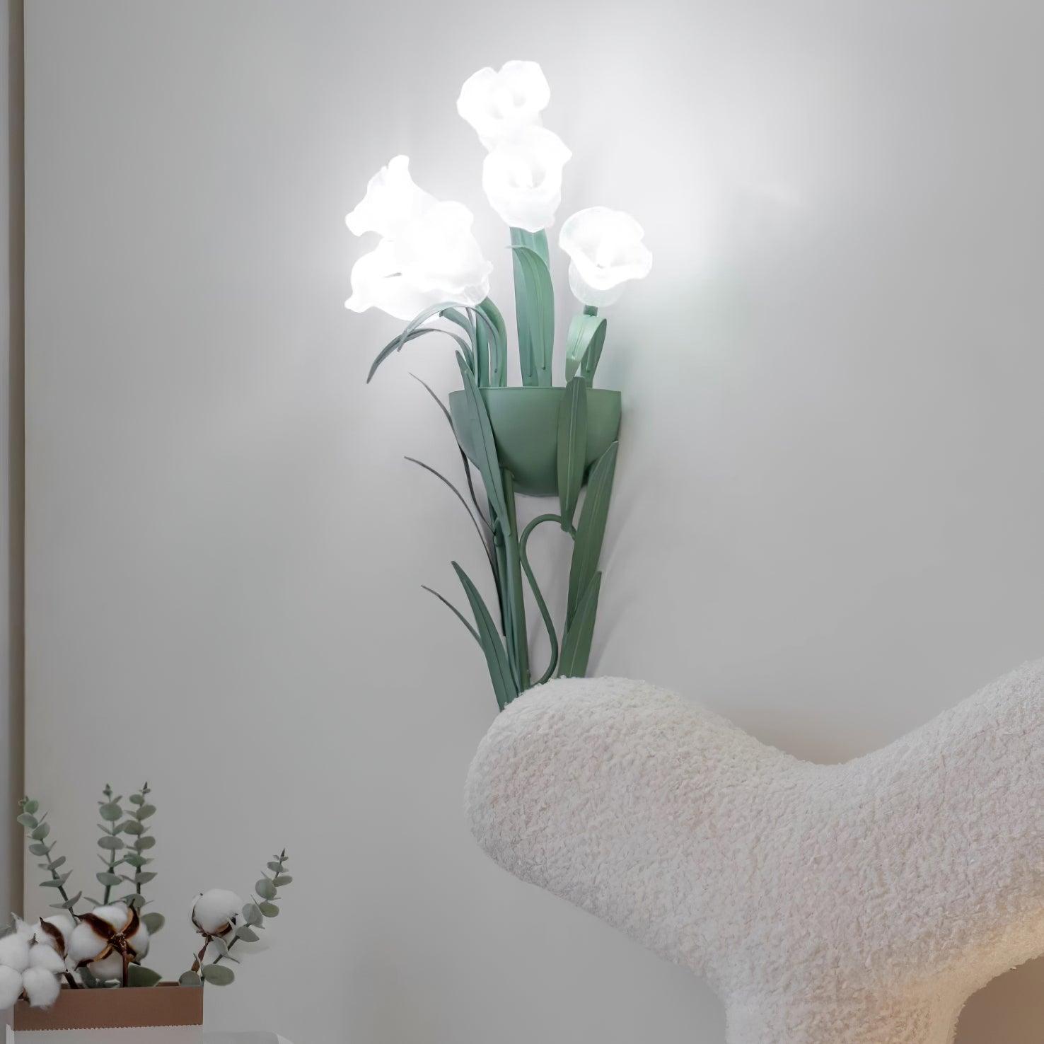 Beslyso Flower Wall Lamp
