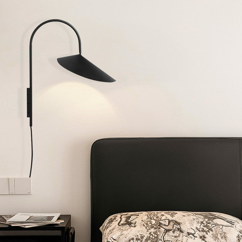 Arumce Wall Lamp