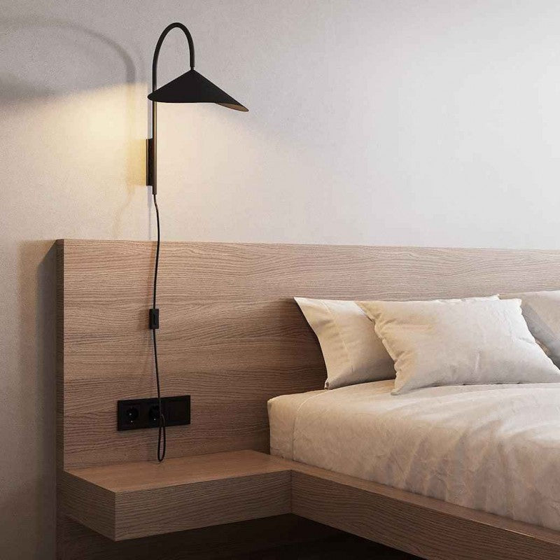 Arumce Wall Lamp