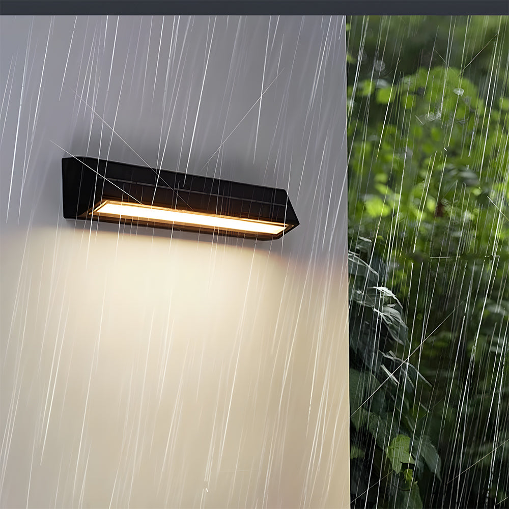 Applique murale Auresta pour usage extérieur