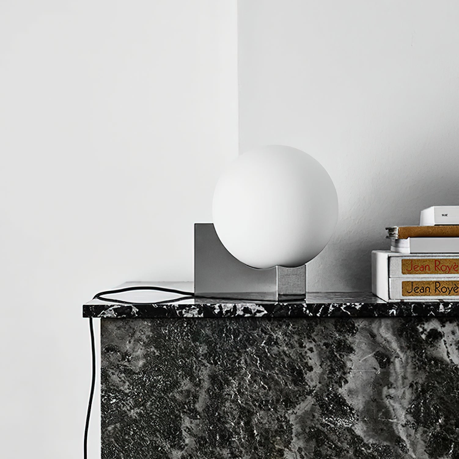 Ballso Table Lamp