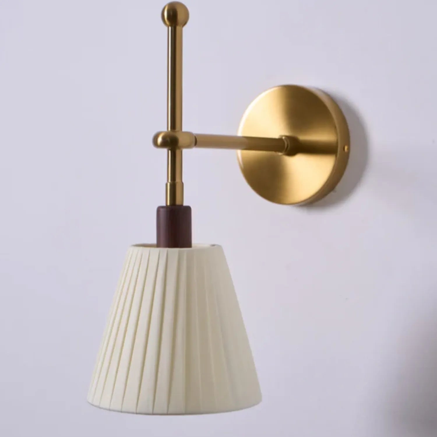 Becoa Wall Lamp