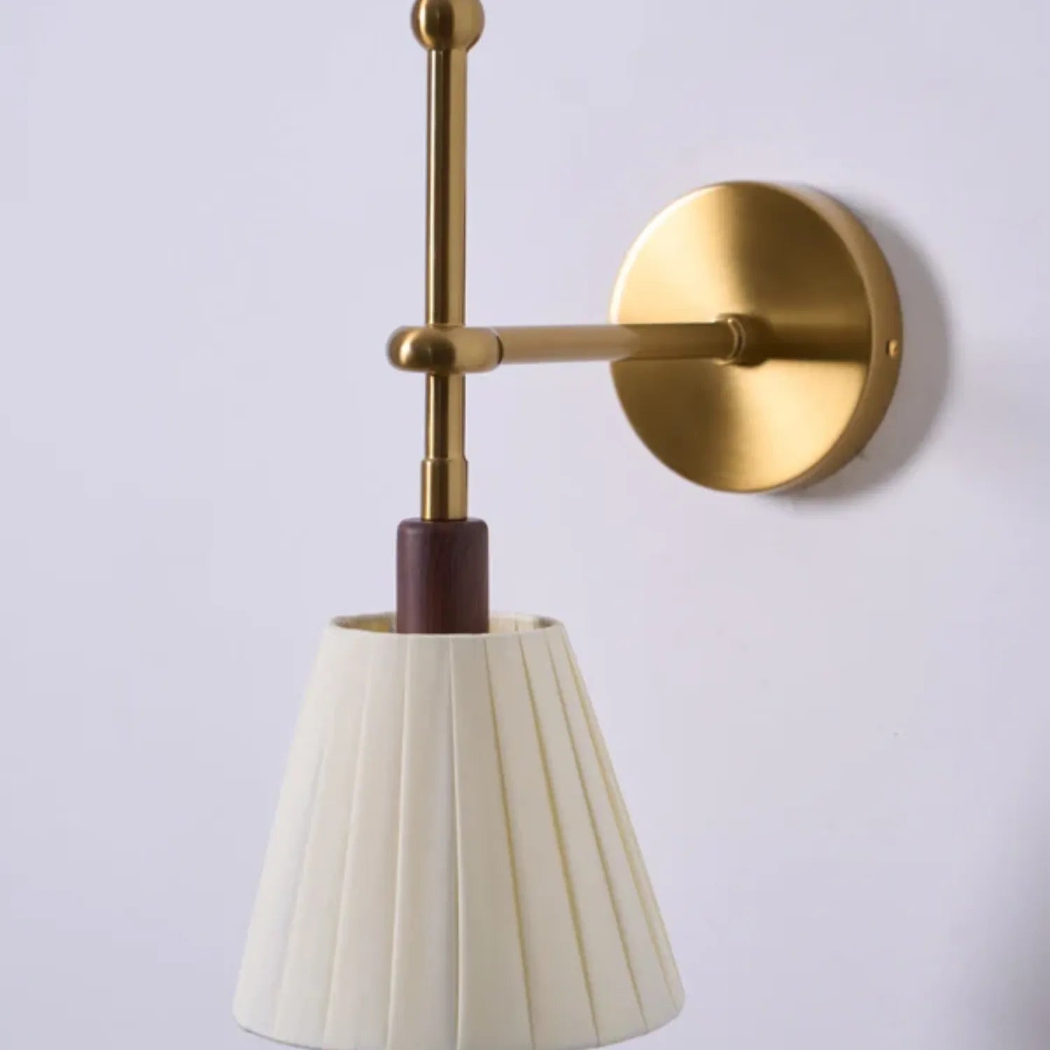 Becoa Wall Lamp